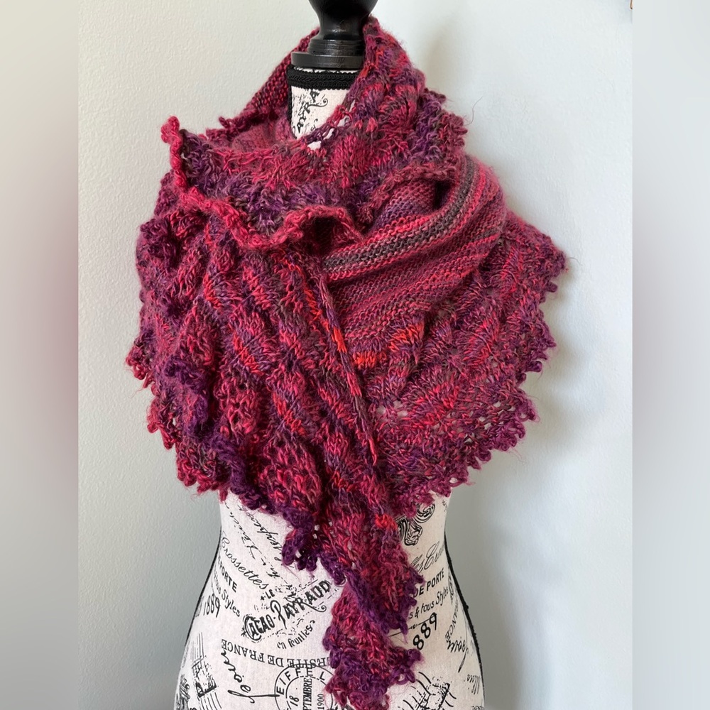 Elegant Burgundy Knit Wrap - Picture 10 of 15